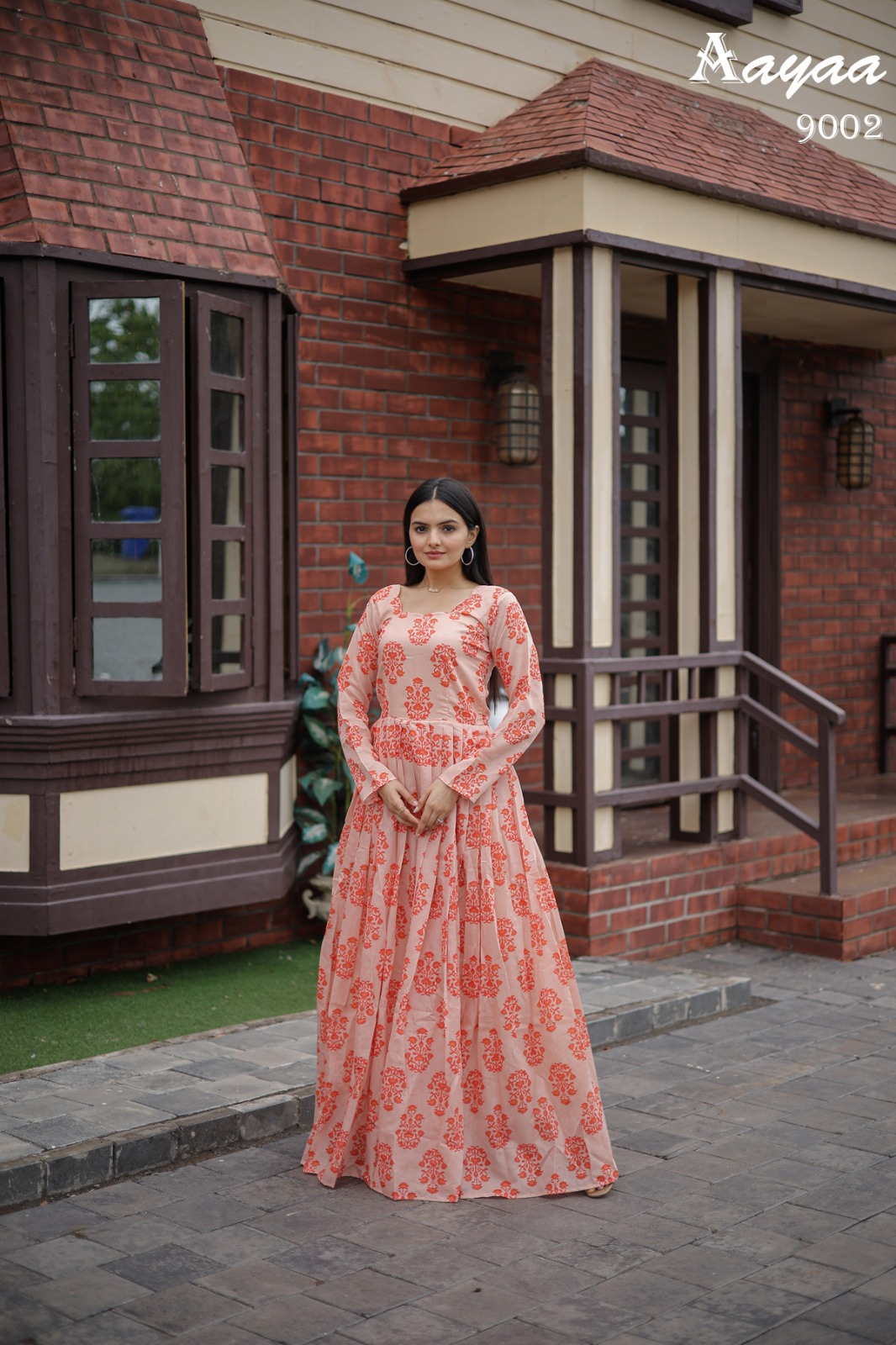 Yellow Chanderi Silk Readymade Abaya Style Anarkali Suit 164278 | Abaya  fashion, Designer saree blouse patterns, Designs for dresses
