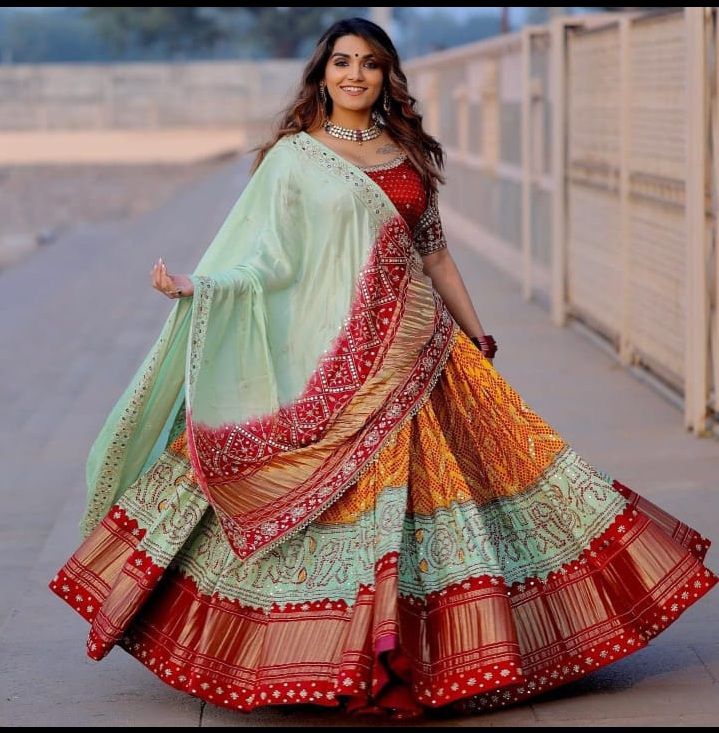 Stylish Lehenga Choli Design to Stand Out at Your Next Event-vietvuevent.vn